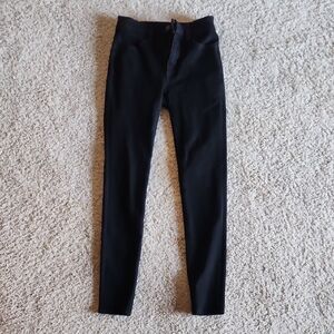 Never Worn American Eagle Black High-Waisted Jeggings, Size 00 Regular